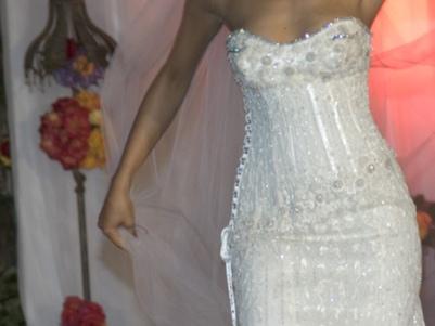 Бриллиантовое свадебное платье